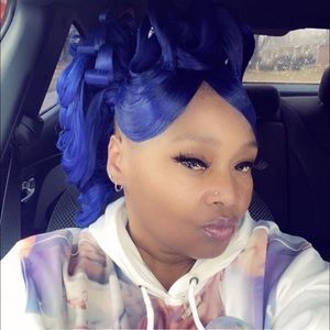 Meet your Posher, Stephanie